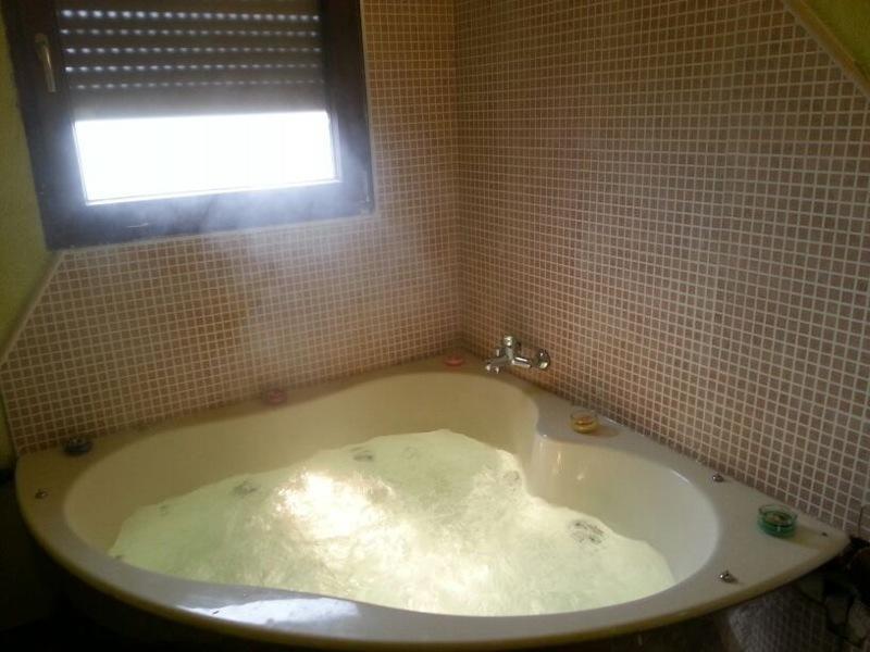 Vivienda De Uso Turistico El Nido La Serrada Exterior foto